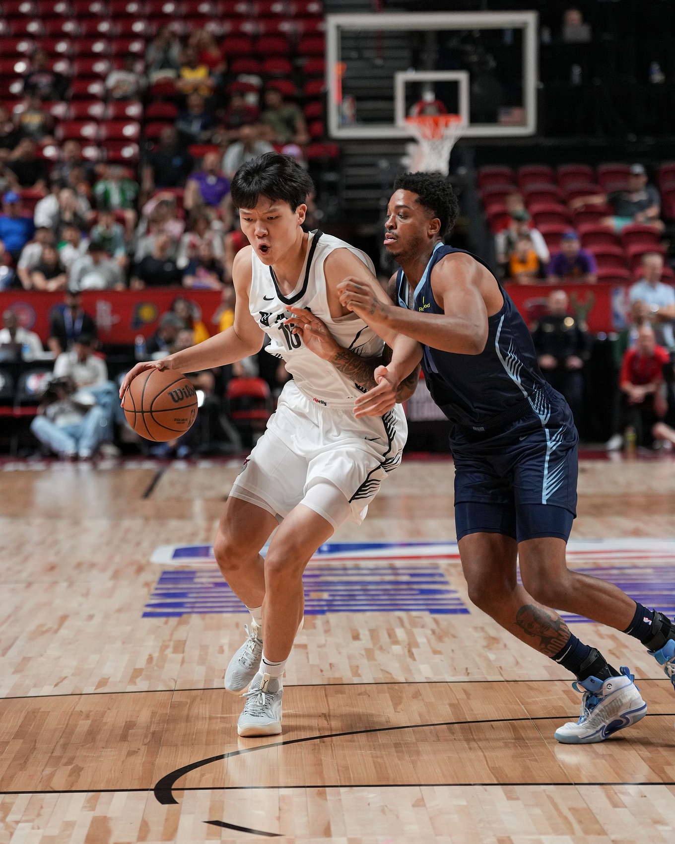 Baccarat-🤗杨瀚森：有一些回合感受不到腿了 没能保护好篮板 要继续努力