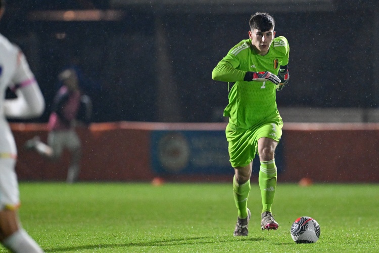 百家乐游戏-比利时国家队官方：切尔西门将彭德斯因预防伤病原因退出本期集训