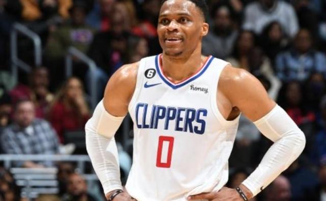 百家乐游戏-韦少投篮狂铁赛后为输球揽责 乔治表达无条件信任